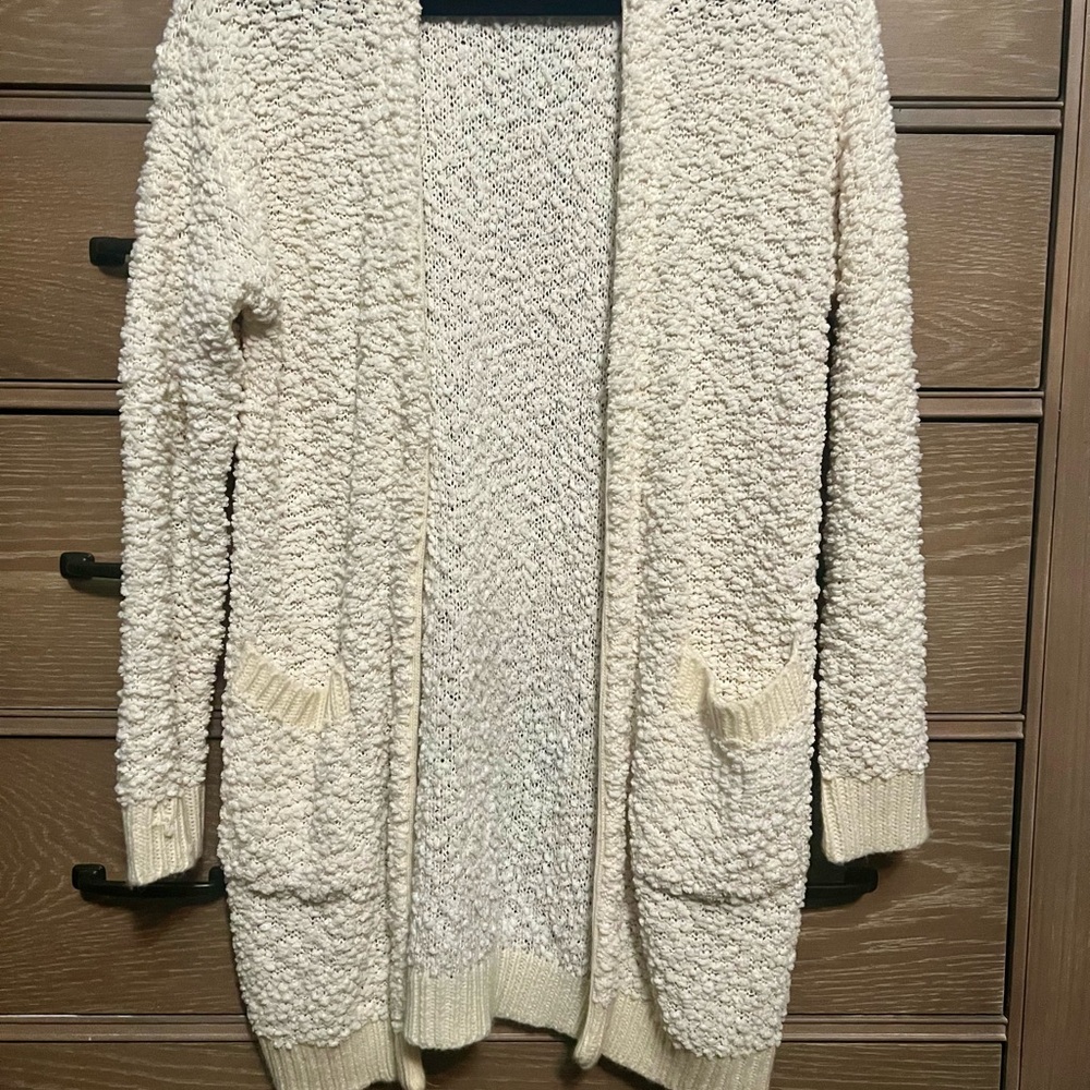 Pulse Cream Popcorn Cardigan